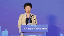 北京華天飲食控股集團有限公司副總經(jīng)理、食品安全總監(jiān) 張紫薇 李凡攝_副本.jpg