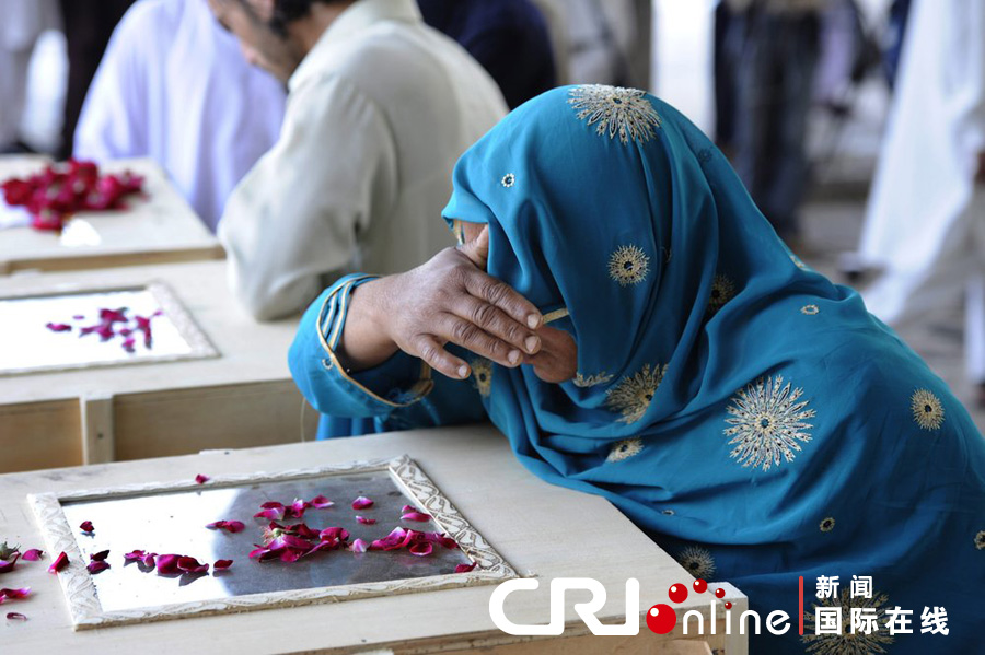 �ͻ�˹̹���y���y���H�ٽ����H���z�w